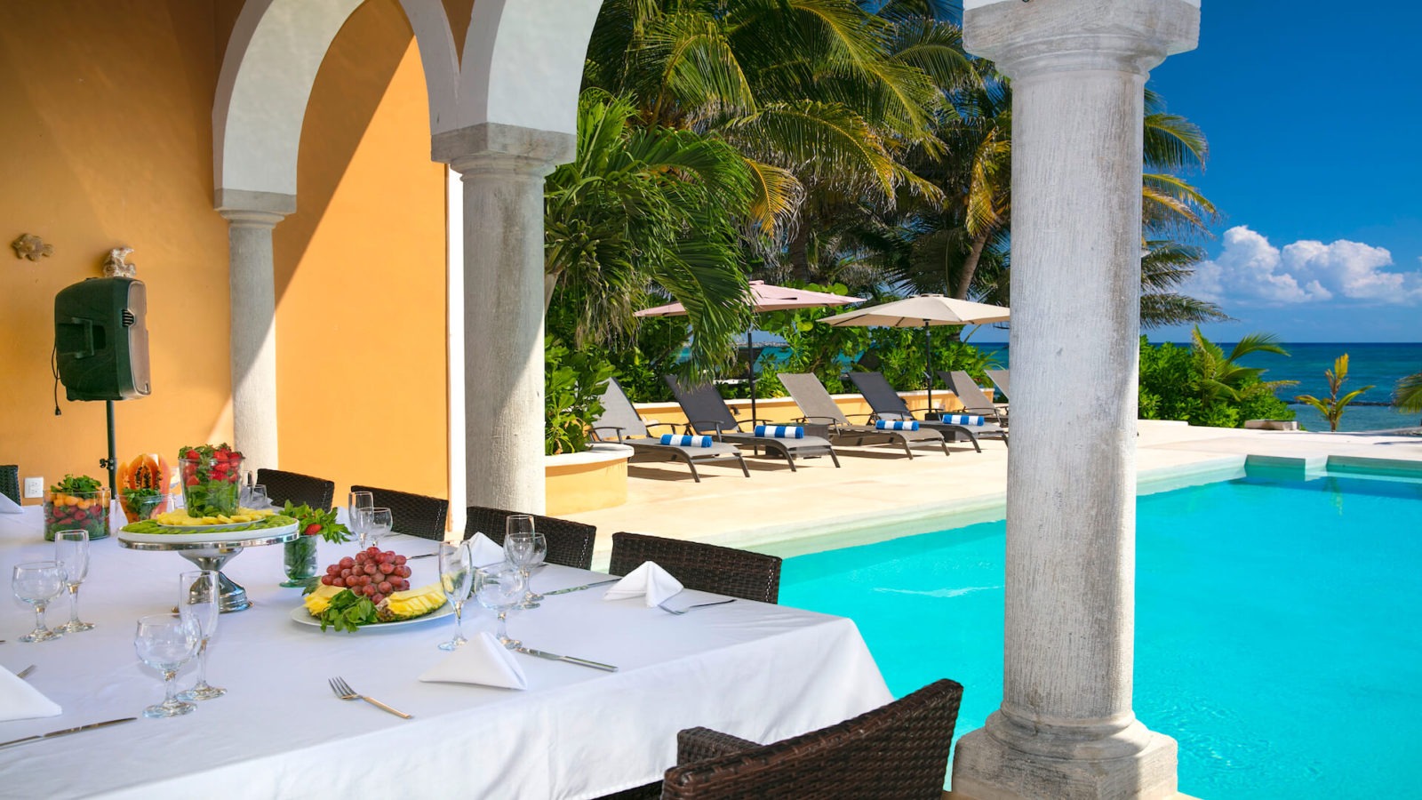 Rivera Maya Private Villa 2-table and pool view