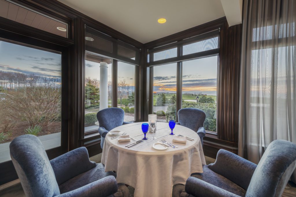 cape cliff dining room